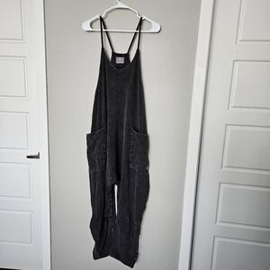 Black Sleeveless Jumpsuit